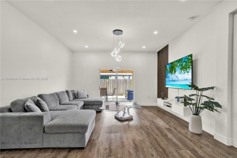 Villa ou maison à vendre à Homestead, Floride: 3 chambres, 150.59 m2 № 1848876 - photo 9