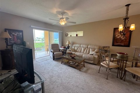 Copropriété à vendre à Punta Gorda, Floride: 2 chambres, 85.84 m2 № 1815923 - photo 3