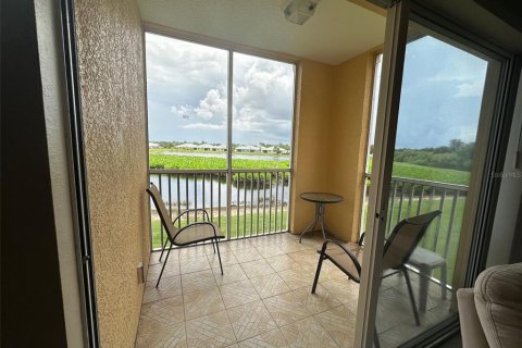 Copropriété à vendre à Punta Gorda, Floride: 2 chambres, 85.84 m2 № 1815923 - photo 1