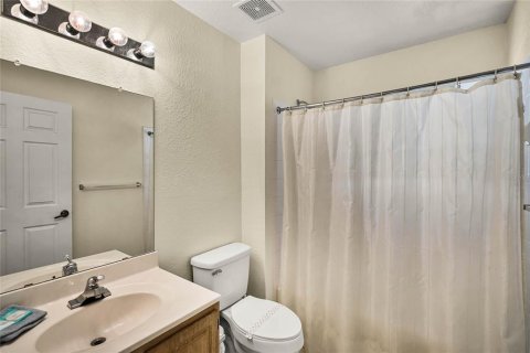 Condominio en venta en Kissimmee, Florida, 4 dormitorios, 136.57 m2 № 1124840 - foto 25
