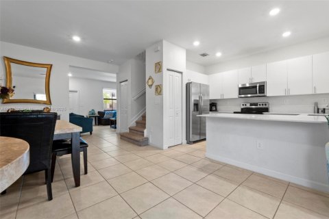 Купить таунхаус в Хомстед, Флорида 3 спальни, 137.77м2, № 1971398 - фото 14