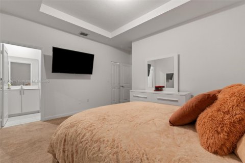 Купить таунхаус в Хомстед, Флорида 3 спальни, 137.77м2, № 1971398 - фото 25