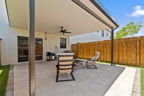 Купить таунхаус в Хомстед, Флорида 3 спальни, 137.77м2, № 1971398 - фото 22