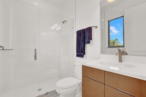 House in Palm Beach Gardens, Florida 5 bedrooms, 393.53 sq.m. № 2191213 - photo 17