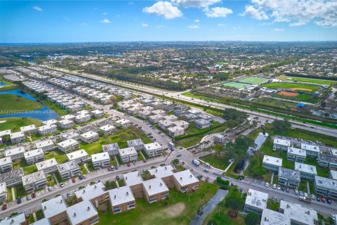 Condo in Delray Beach, Florida, 1 bedroom  № 1698376 - photo 27