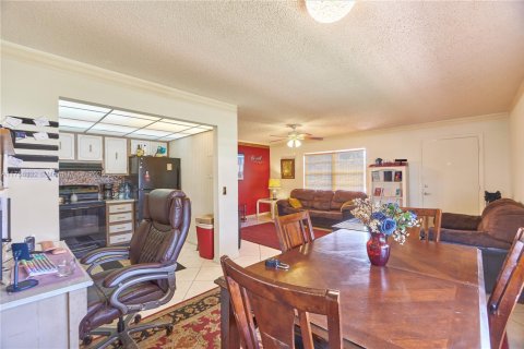 Condo in Delray Beach, Florida, 1 bedroom  № 1698376 - photo 11