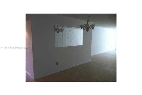 Condo in Miami, Florida, 2 bedrooms  № 2060122