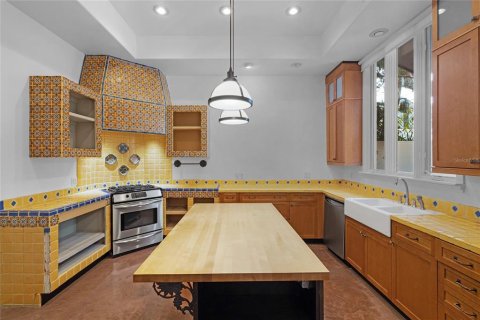 Casa en venta en Orlando, Florida, 3 dormitorios, 359.62 m2 № 1919141 - foto 14