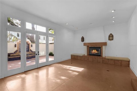 Casa en venta en Orlando, Florida, 3 dormitorios, 359.62 m2 № 1919141 - foto 8