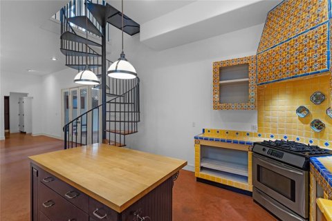 Casa en venta en Orlando, Florida, 3 dormitorios, 359.62 m2 № 1919141 - foto 16