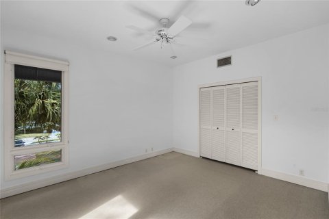 Casa en venta en Orlando, Florida, 3 dormitorios, 359.62 m2 № 1919141 - foto 26