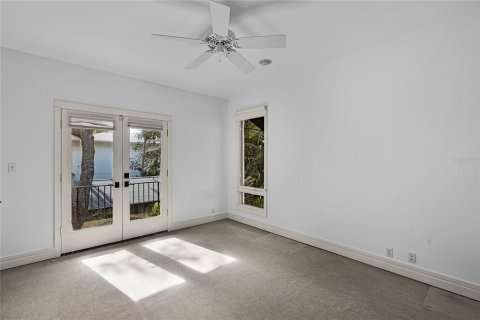 Casa en venta en Orlando, Florida, 3 dormitorios, 359.62 m2 № 1919141 - foto 27