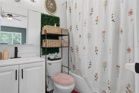 Купить таунхаус в Уэсли-Чепел, Флорида 3 комнаты, 110м2, № 2148111 - фото 14