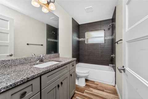 Casa en venta en Port Charlotte, Florida, 3 dormitorios, 129.13 m2 № 2116792 - foto 28