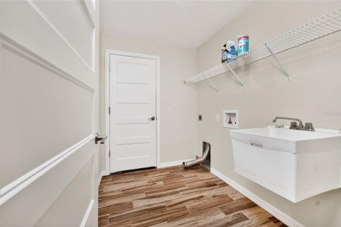 Casa en venta en Port Charlotte, Florida, 3 dormitorios, 129.13 m2 № 2116792 - foto 18
