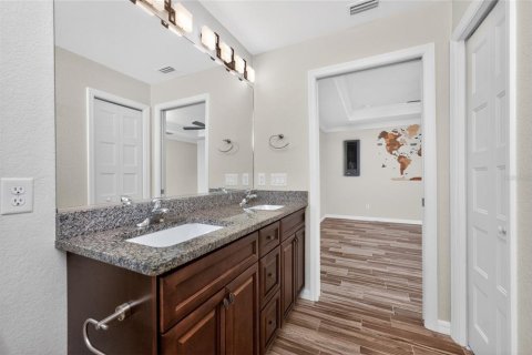 Casa en venta en Port Charlotte, Florida, 3 dormitorios, 129.13 m2 № 2116792 - foto 24