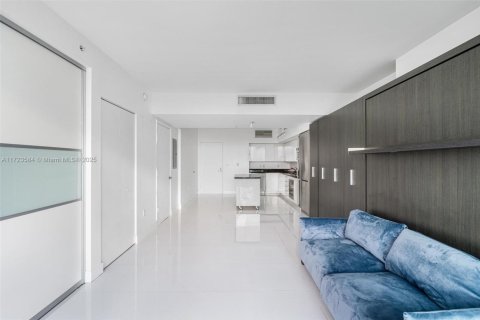 Copropriété à vendre à Miami, Floride: 1 chambre, 70.98 m2 № 1764850 - photo 5