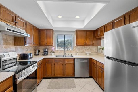 Copropriété à louer à Clearwater, Floride: 2 chambres, 96.62 m2 № 2418797 - photo 4