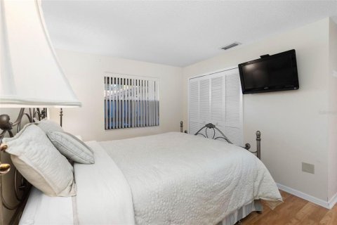 Copropriété à louer à Clearwater, Floride: 2 chambres, 96.62 m2 № 2418797 - photo 17