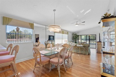 Copropriété à louer à Clearwater, Floride: 2 chambres, 96.62 m2 № 2418797 - photo 6