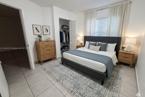 Купить кондоминиум в Майами, Флорида 2 спальни, 97.08м2, № 2015216 - фото 13