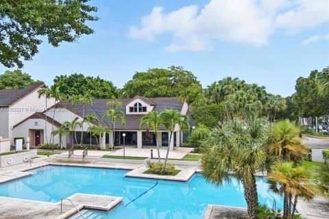 Купить кондоминиум в Майами, Флорида 2 спальни, 97.08м2, № 2015216 - фото 19