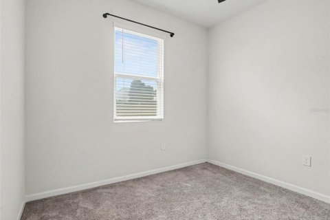 House in Lakeland, Florida 4 bedrooms, 185.8 sq.m. № 2393552 - photo 24