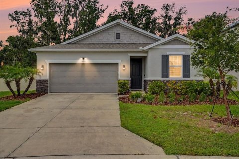 House in Lakeland, Florida 4 bedrooms, 185.8 sq.m. № 2393552 - photo 5