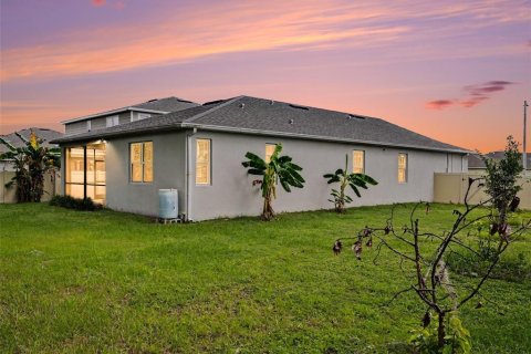 House in Lakeland, Florida 4 bedrooms, 185.8 sq.m. № 2393552 - photo 7