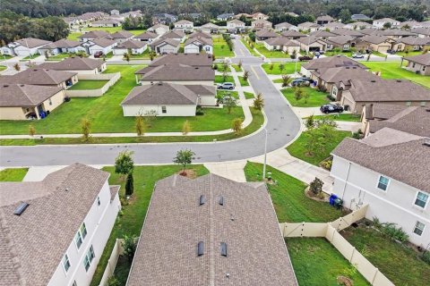 House in Lakeland, Florida 4 bedrooms, 185.8 sq.m. № 2393552 - photo 11