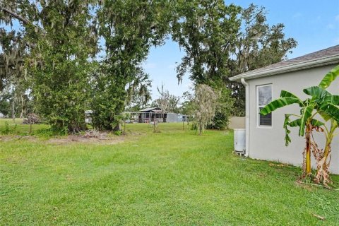 House in Lakeland, Florida 4 bedrooms, 185.8 sq.m. № 2393552 - photo 8