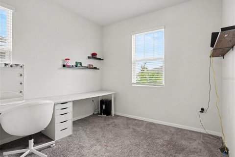 House in Lakeland, Florida 4 bedrooms, 185.8 sq.m. № 2393552 - photo 16