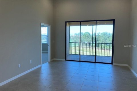 Copropriété à louer à Bradenton, Floride: 2 chambres, 141.95 m2 № 1909316 - photo 2