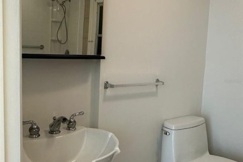 Casa en venta en Sarasota, Florida, 3 dormitorios, 95.88 m2 № 2092829 - foto 7