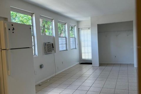 Casa en venta en Sarasota, Florida, 3 dormitorios, 95.88 m2 № 2092829 - foto 11