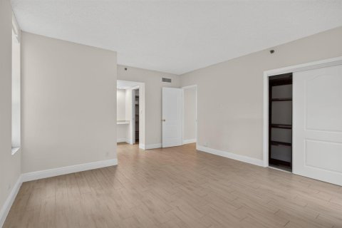 Купить кондоминиум в Помпано-Бич, Флорида 3 комнаты, 129.13м2, № 2082971 - фото 14