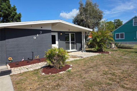 Casa en Bradenton, Florida 2 dormitorios, 82.13 m2 № 2211178