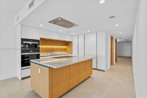 Copropriété à louer à Bay Harbor Islands, Floride: 3 chambres, 287.72 m2 № 1703438 - photo 3
