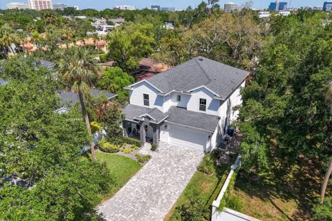 Casa en venta en Tampa, Florida, 4 dormitorios, 276.29 m2 № 1636878 - foto 4