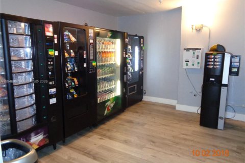 Copropriété à louer à Miami Beach, Floride: 2 chambres, 110.55 m2 № 2003101 - photo 29