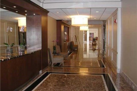 Copropriété à louer à Miami Beach, Floride: 2 chambres, 110.55 m2 № 2003101 - photo 16