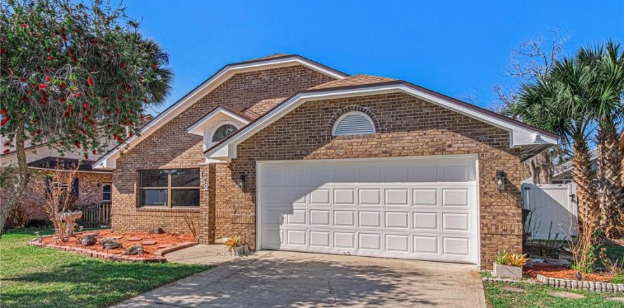 Casa en Daytona Beach, Florida 3 dormitorios, 153.29 m2 № 2229909