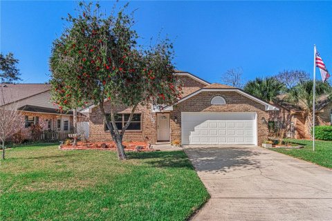 Casa en venta en Daytona Beach, Florida, 3 dormitorios, 153.29 m2 № 2229909 - foto 2