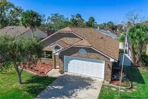 Casa en venta en Daytona Beach, Florida, 3 dormitorios, 153.29 m2 № 2229909 - foto 3