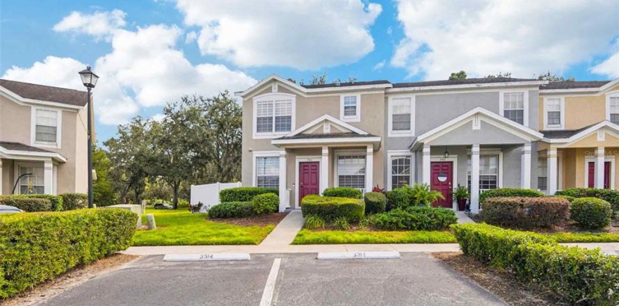 Touwnhouse à Land O' Lakes, Floride 3 chambres, 153.57 m2 № 2096553