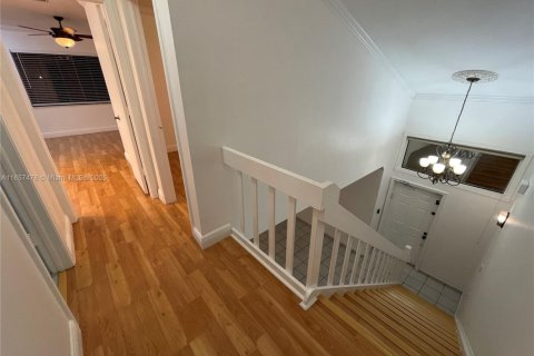 Touwnhouse à louer à Miami, Floride: 3 chambres, 130.06 m2 № 1882231 - photo 24