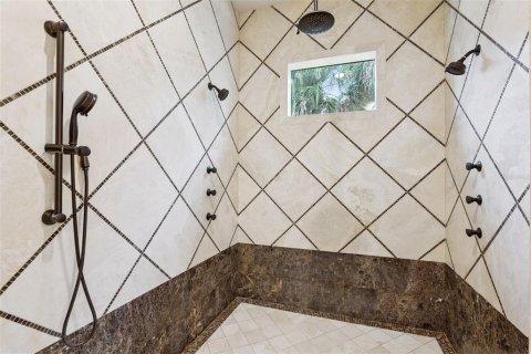 Купить виллу или дом в Сорренто, Флорида 11 комнат, 444.44м2, № 2266720 - фото 18