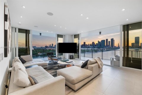 Copropriété à vendre à Miami, Floride: 2 chambres, 159.79 m2 № 1987756 - photo 7