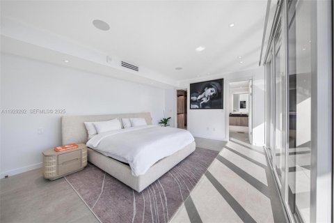 Copropriété à vendre à Miami, Floride: 2 chambres, 159.79 m2 № 1987756 - photo 29