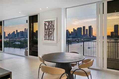 Copropriété à vendre à Miami, Floride: 2 chambres, 159.79 m2 № 1987756 - photo 23
